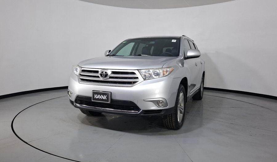 Toyota Highlander 3.5 BASE PREMIUM AT Suv 2013