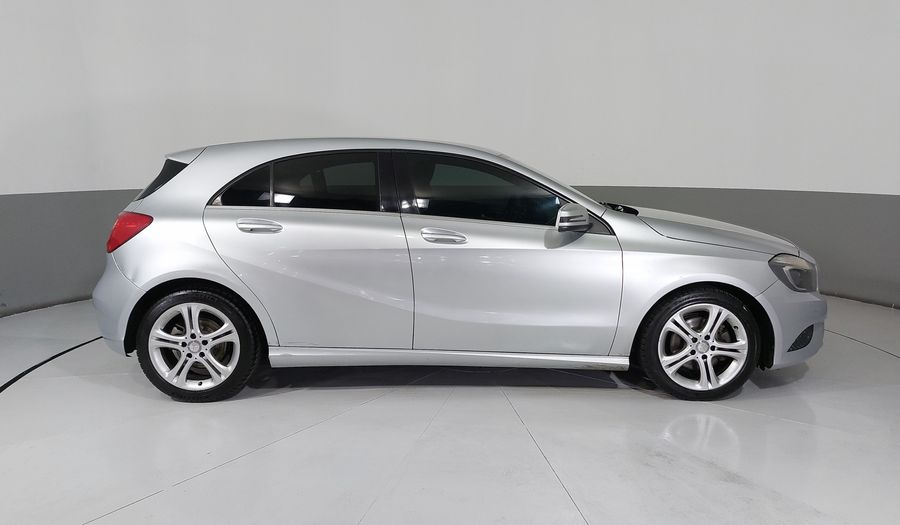 Mercedes Benz Clase A 1.6 200 Hatchback 2016