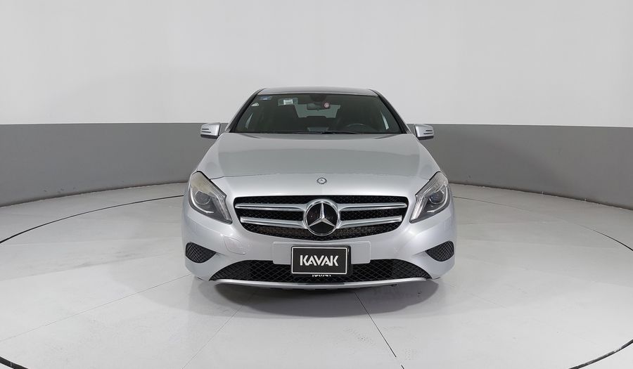 Mercedes Benz Clase A 1.6 200 Hatchback 2016