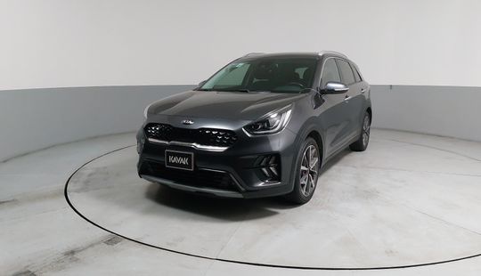 Kia • Niro