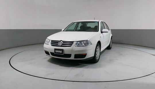 Volkswagen • Jetta Clasico