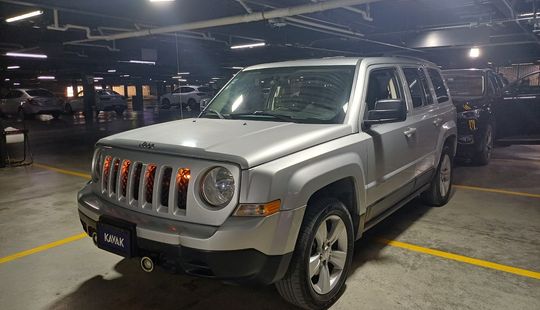 Jeep • Patriot