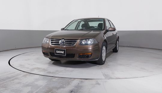 Volkswagen • Jetta Clasico