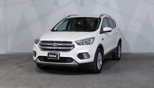 Ford • Escape