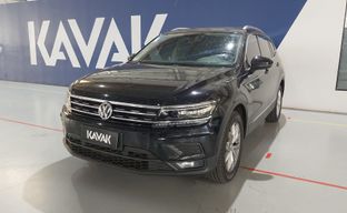 Volkswagen • Tiguan