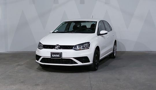 Volkswagen • Vento