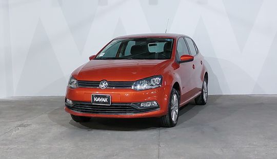 Volkswagen • Polo