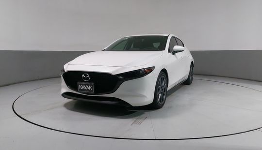 Mazda • Mazda 3