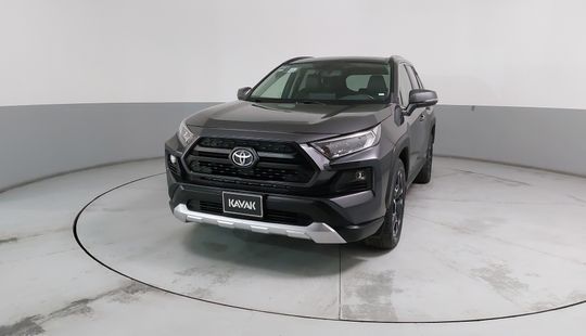 Toyota • RAV4