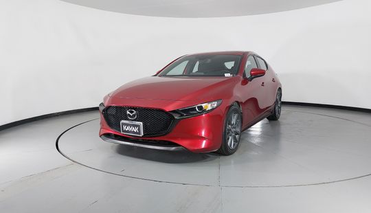 Mazda • Mazda 3