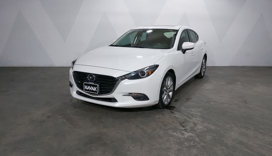 Mazda • Mazda 3