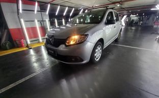 Renault • Sandero