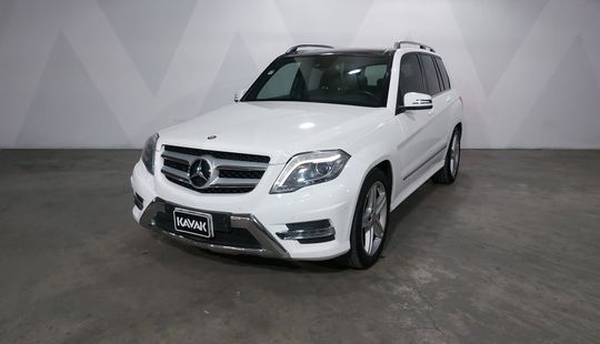 Mercedes Benz • Clase GLK