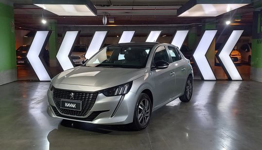 Peugeot • 208