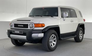 Toyota • FJ Cruiser