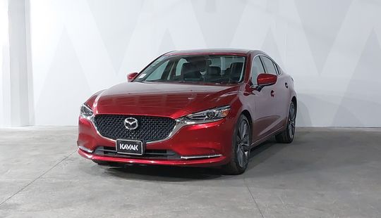 Mazda • Mazda 6