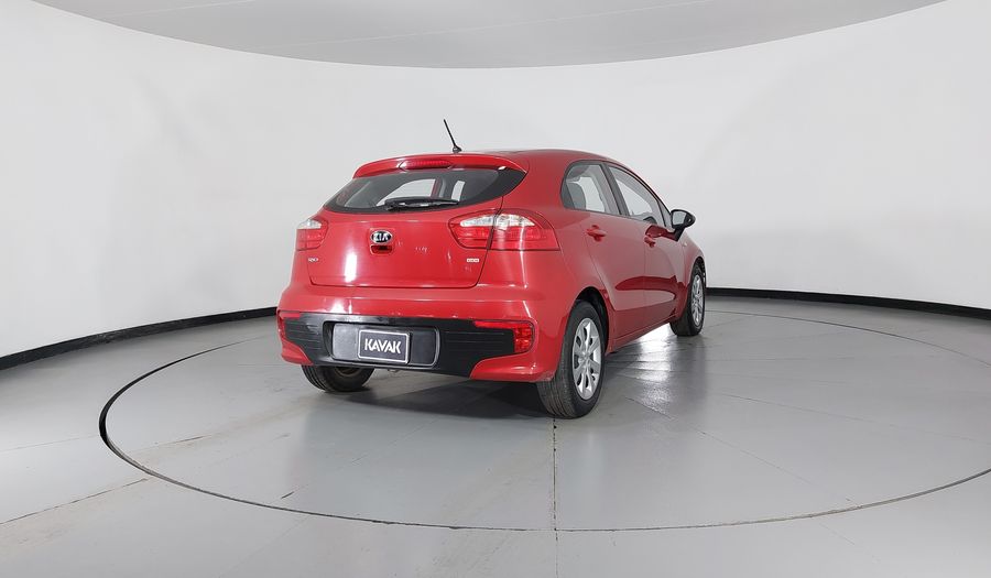 Kia Rio 1.6 LX MT Hatchback 2017