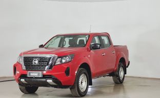 Nissan • Navara