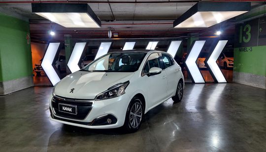 Peugeot 208 1.6 FELINE MT-2019