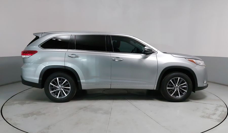 Toyota Highlander 3.5 XLE Suv 2017