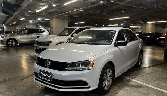 Volkswagen • Jetta