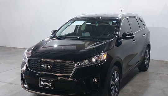 Kia • Sorento