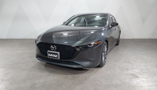 Mazda • Mazda 3