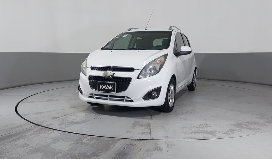 Chevrolet Spark 1.4 LTZ C MT Hatchback 2016