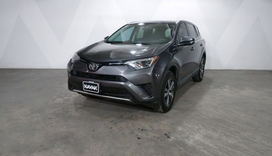 Toyota • RAV4