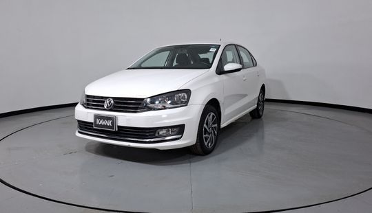 Volkswagen • Vento