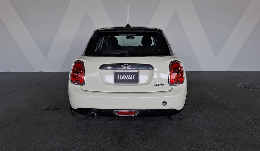 Mini Cooper 1.5 COOPER PEPPER AT Hatchback 2017