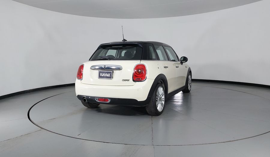 Mini Cooper 1.5 COOPER PEPPER AT Hatchback 2017