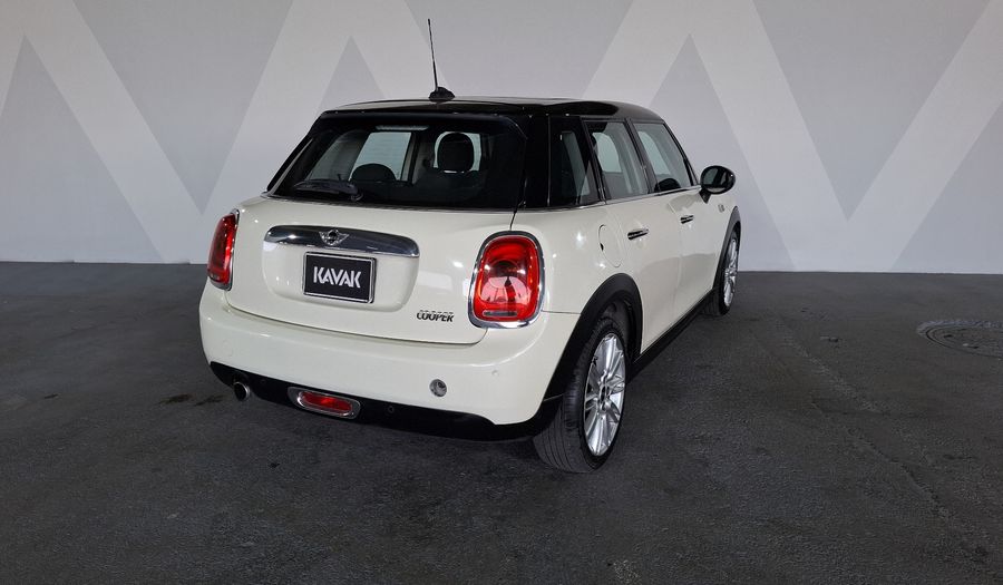 Mini Cooper 1.5 COOPER PEPPER AT Hatchback 2017