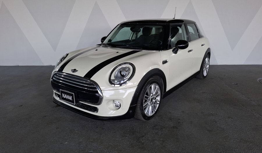 Mini Cooper 1.5 COOPER PEPPER AT Hatchback 2017