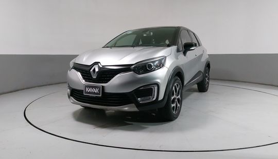 Renault • Captur