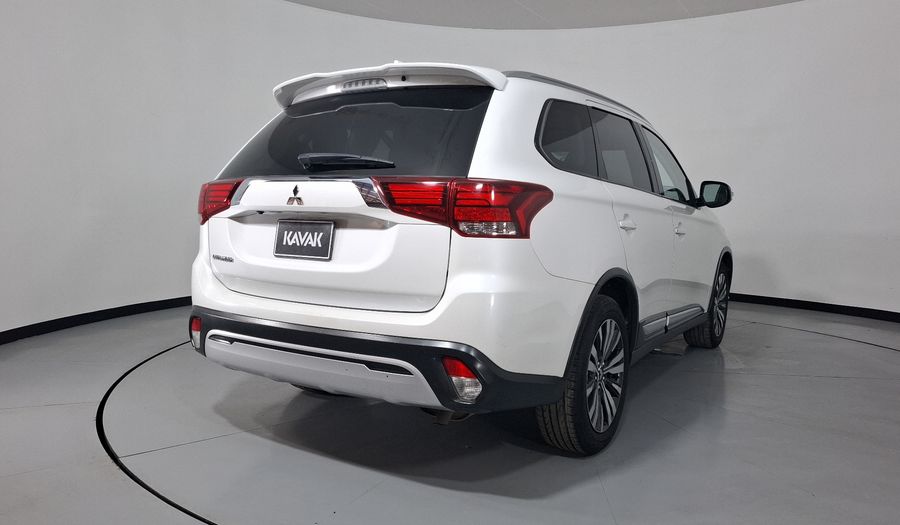 Mitsubishi Outlander 2.4 SE PLUS CVT Suv 2019