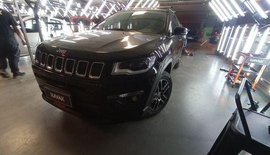 Jeep • Compass