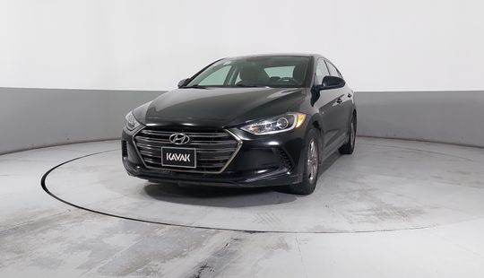 Hyundai • Elantra