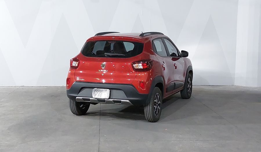 Renault Kwid 1.0 OUTSIDER Hatchback 2024