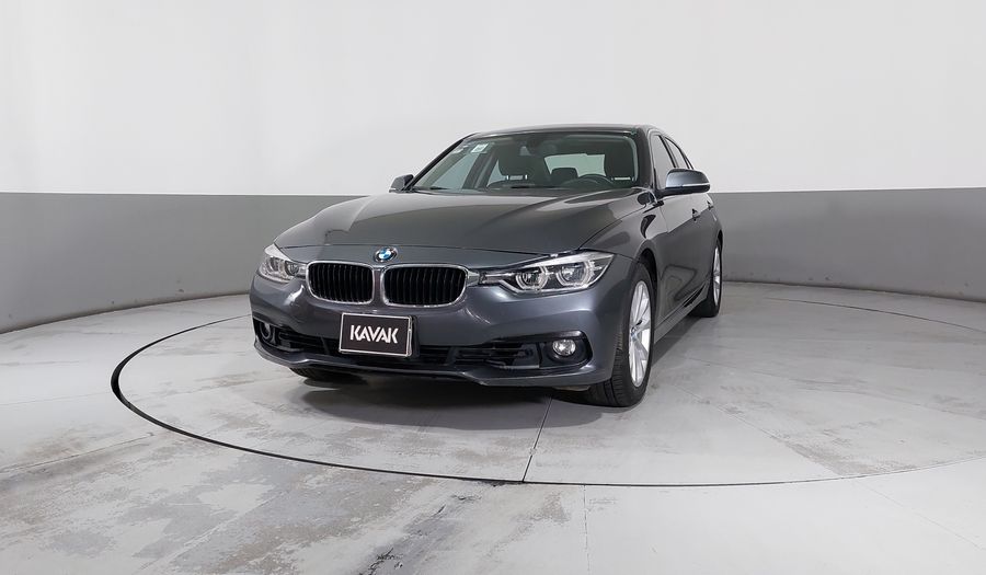 Bmw Serie 3 2.0 320IA EXECUTIVE AUTO Sedan 2018