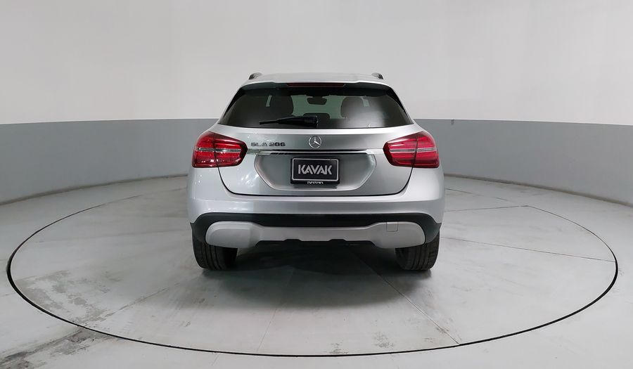 Mercedes Benz Clase Gla 1.6 GLA 200 DCT Suv 2018