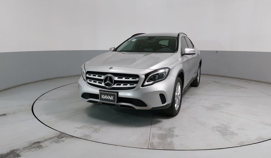 Mercedes Benz Clase Gla 1.6 GLA 200 DCT Suv 2018