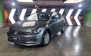 Volkswagen • Polo