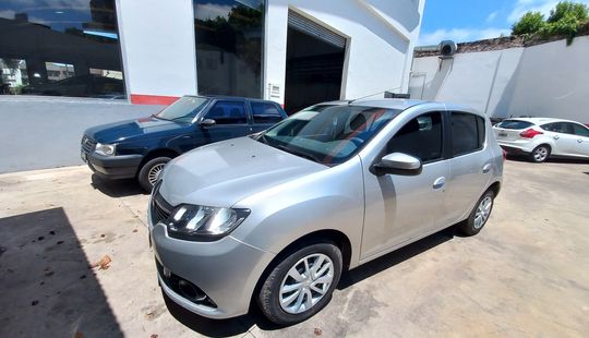 Renault • Sandero