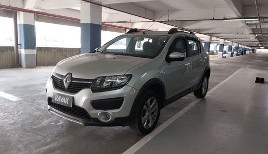 Renault • Sandero