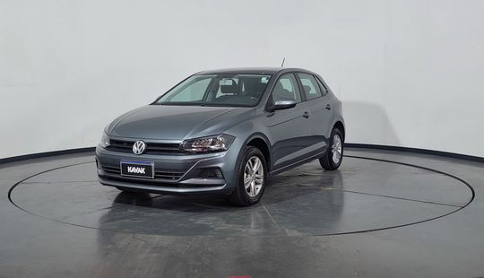 Volkswagen • Polo