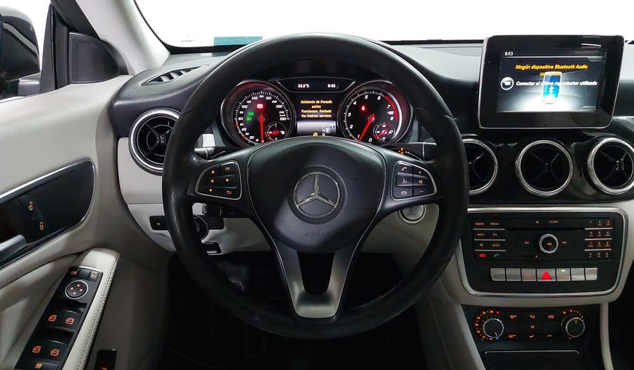 Mercedes Benz Clase Cla 1.6 CLA 200 CGI SPORT AT Coupe 2017