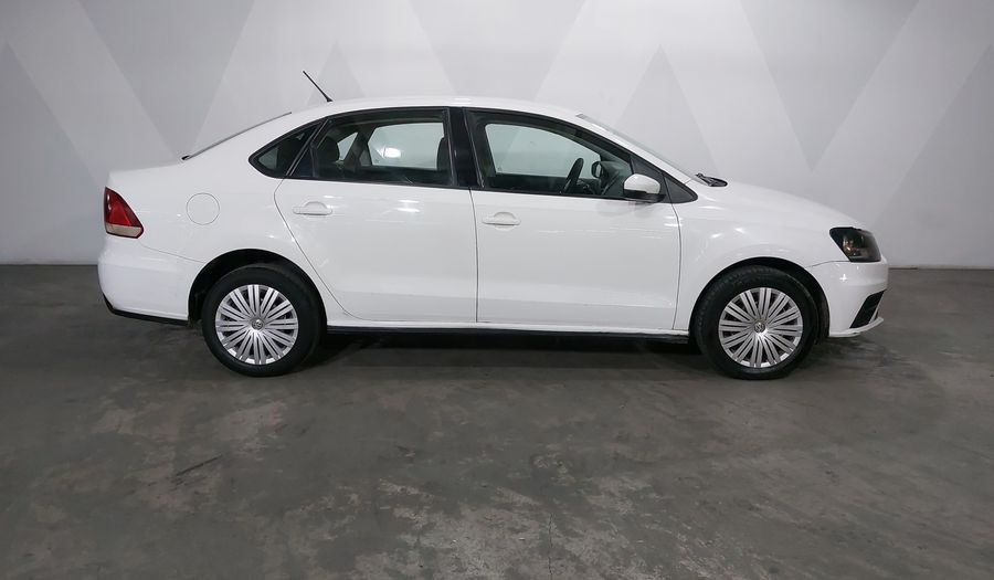 Volkswagen Vento 1.6 STARTLINE AUTO Sedan 2020