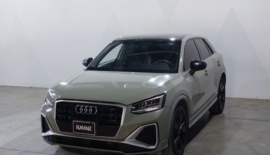 Audi • Q2