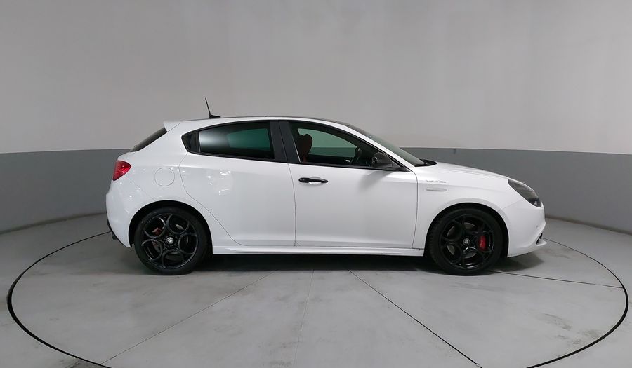 Alfa Romeo Giulietta 1.8 VELOCE TCT Hatchback 2021